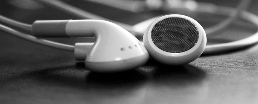 Classic Earbuds Classic Earbuds